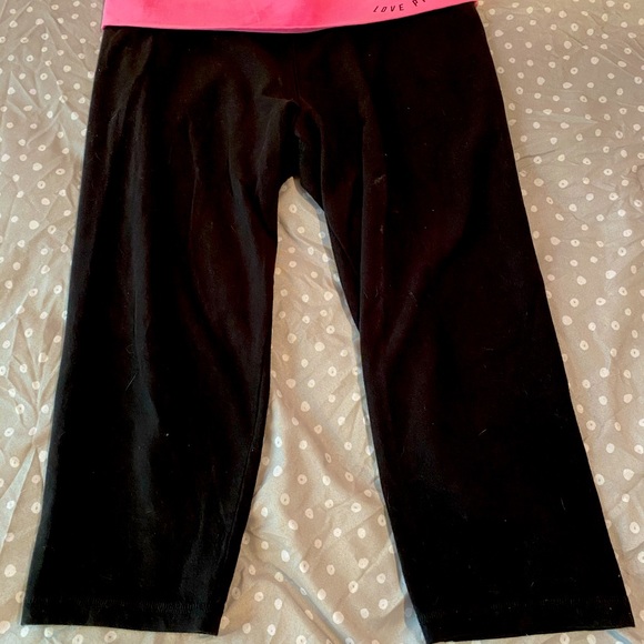 PINK Capri leggings - Picture 2 of 3